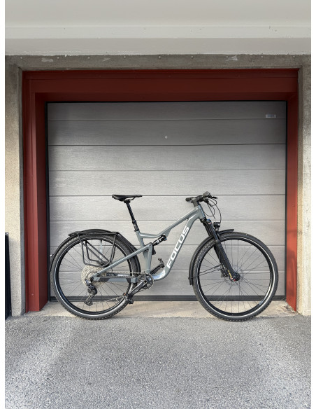 Begagnad Focus Thron 29tum 12-växlad Medium