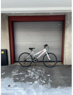 Begagnad Yosemite 24tum 16-växlad